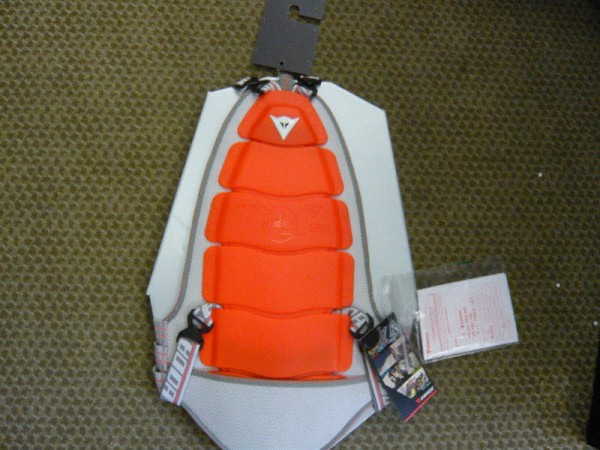 Dainese KID BACK 03 ohne Farbe